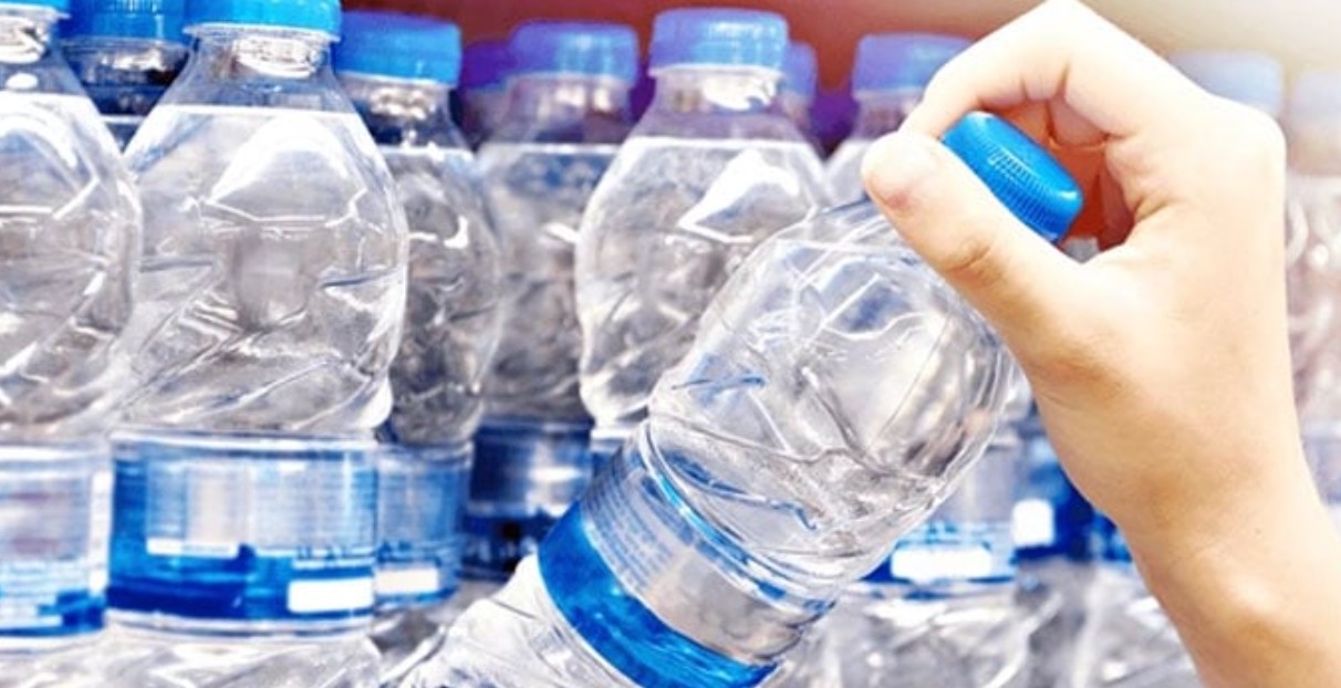 پاکستان میں غیر معیاری منرل واٹر کی فروخت