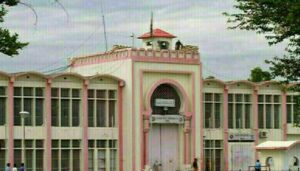 حکومت کا عمران خان کو کسی دوسرے صوبے کی جیل میں منتقل کرنے پر غور