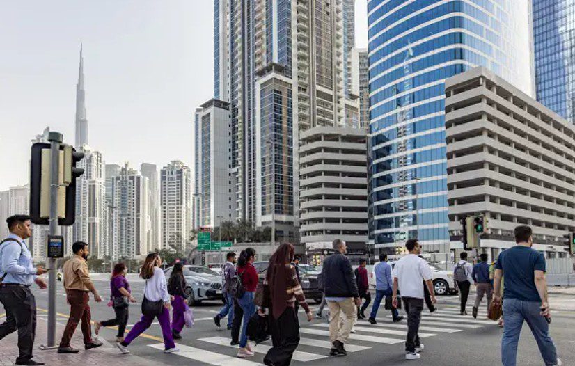 متحدہ عرب امارات میں میزائل خطرے پر ہنگامی الرٹ جاری