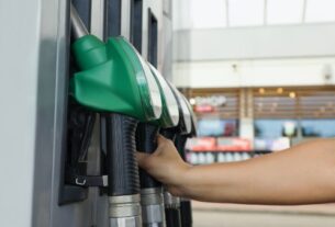 ڈیزل کی قیمت میں بڑی کمی، وزیراعظم کی منظوری کے بعد نئی قیمت جاری