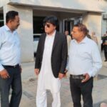 واسا رپورٹرز ایسوسی ایشن پنجاب کے صدر شوکت علی اور جنرل سیکرٹری کامران علی کی سیکرٹری ہاؤسنگ پنجاب نورالامین مینگل سے خصوصی ملاقات